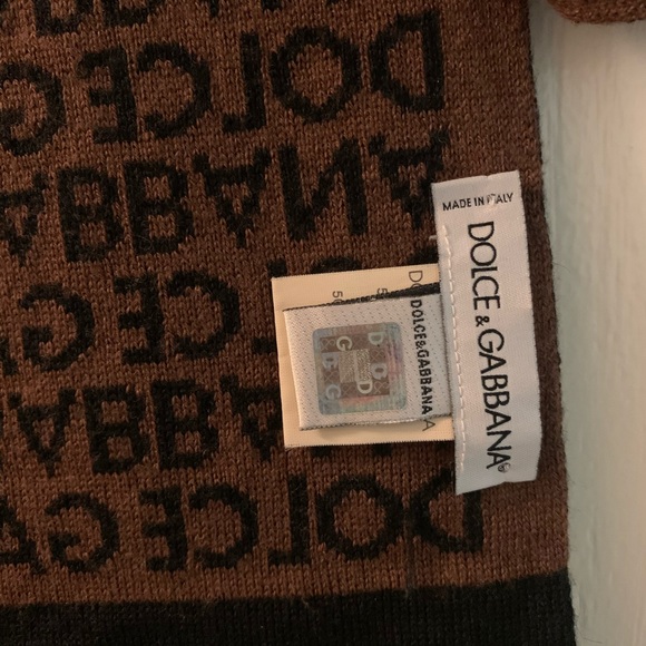 AUTHENTIC Dolce & Gabbana Scarf - Picture 2 of 3